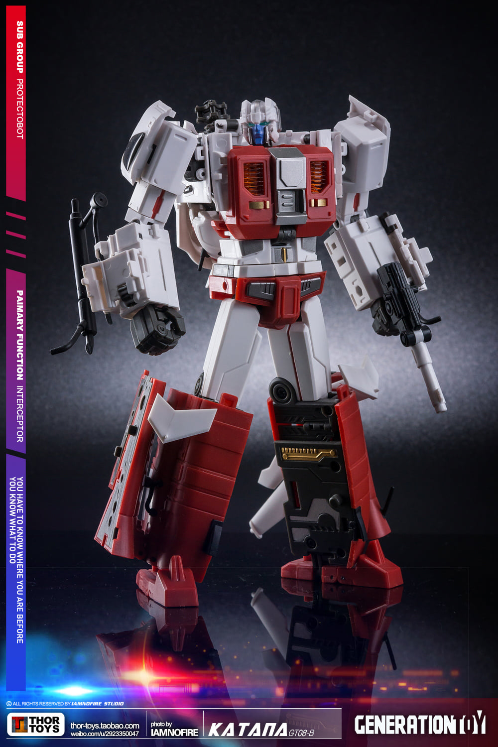 Generation Toy GT-8 Guardian Team (Defensor) Toy Photography by